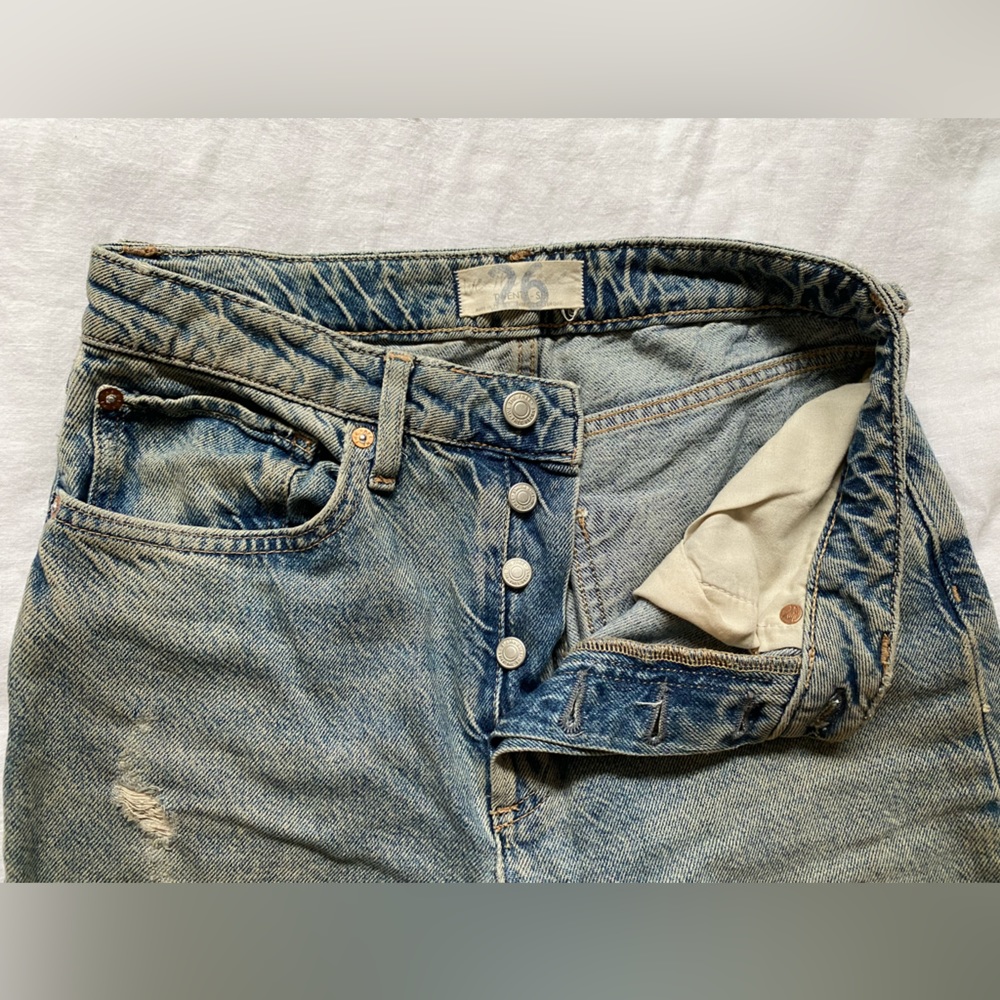 Free People distressed straight leg jeans size 26